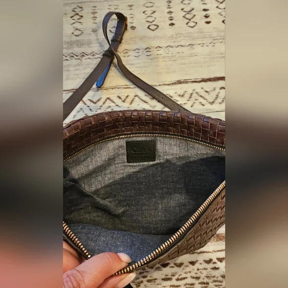 Clare V Dark Brown/Chocolate Woven Crossbody Bag Like New - Picture 3 of 5